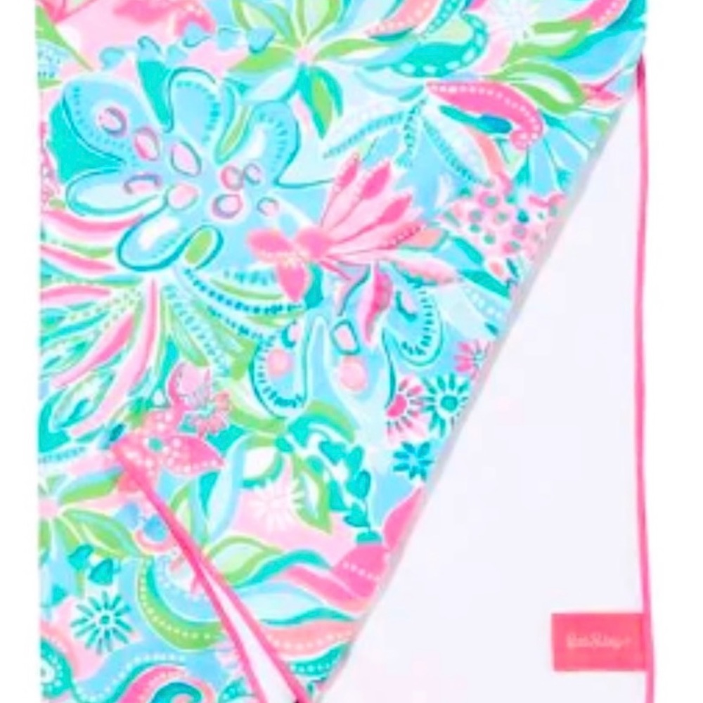 Lilly Pulitzer Lounge Towel